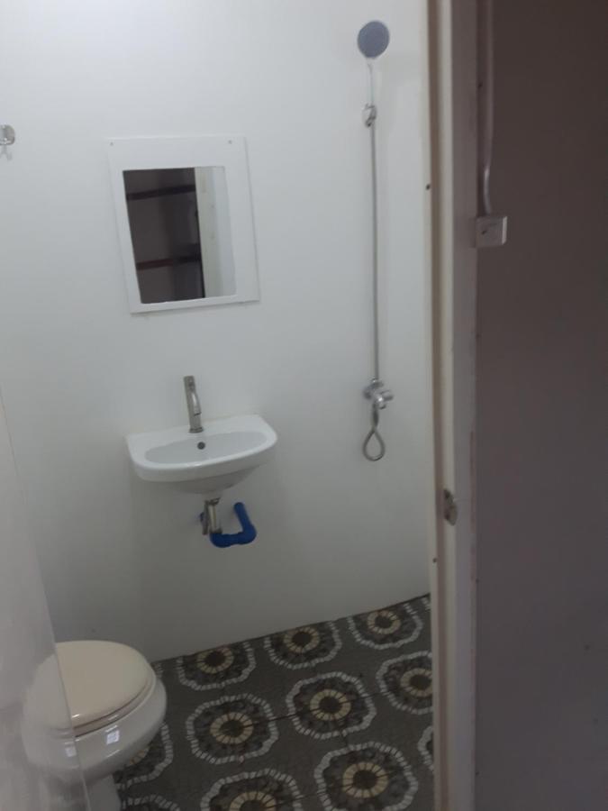 El Nido Bayview Apartment Room photo