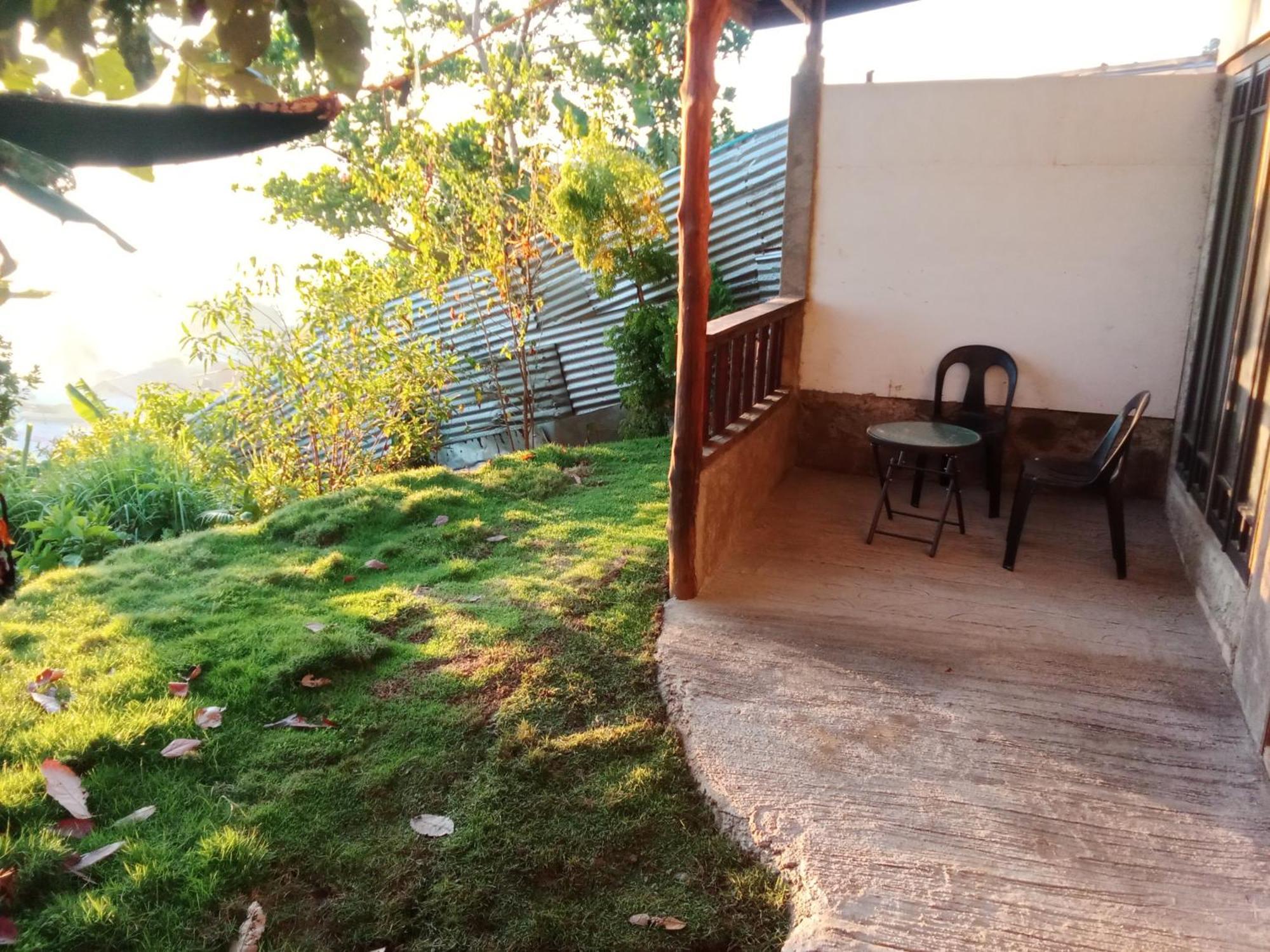 El Nido Bayview Apartment Room photo